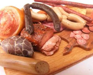 Country-of-origin labelling will not be extended to some unpackaged foods including game meats, poultry (other than chicken), eggs and cheese.